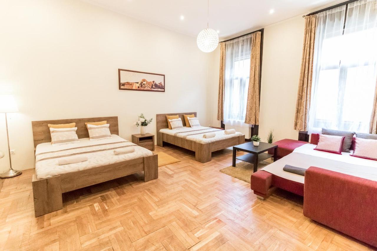 Real Apartments Klauzal Budapest Exterior photo