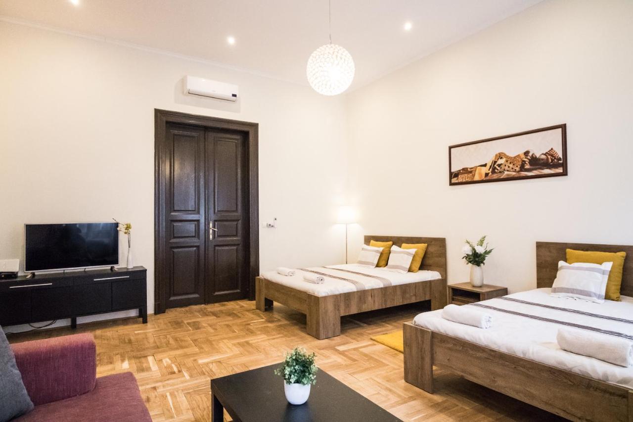 Real Apartments Klauzal Budapest Exterior photo