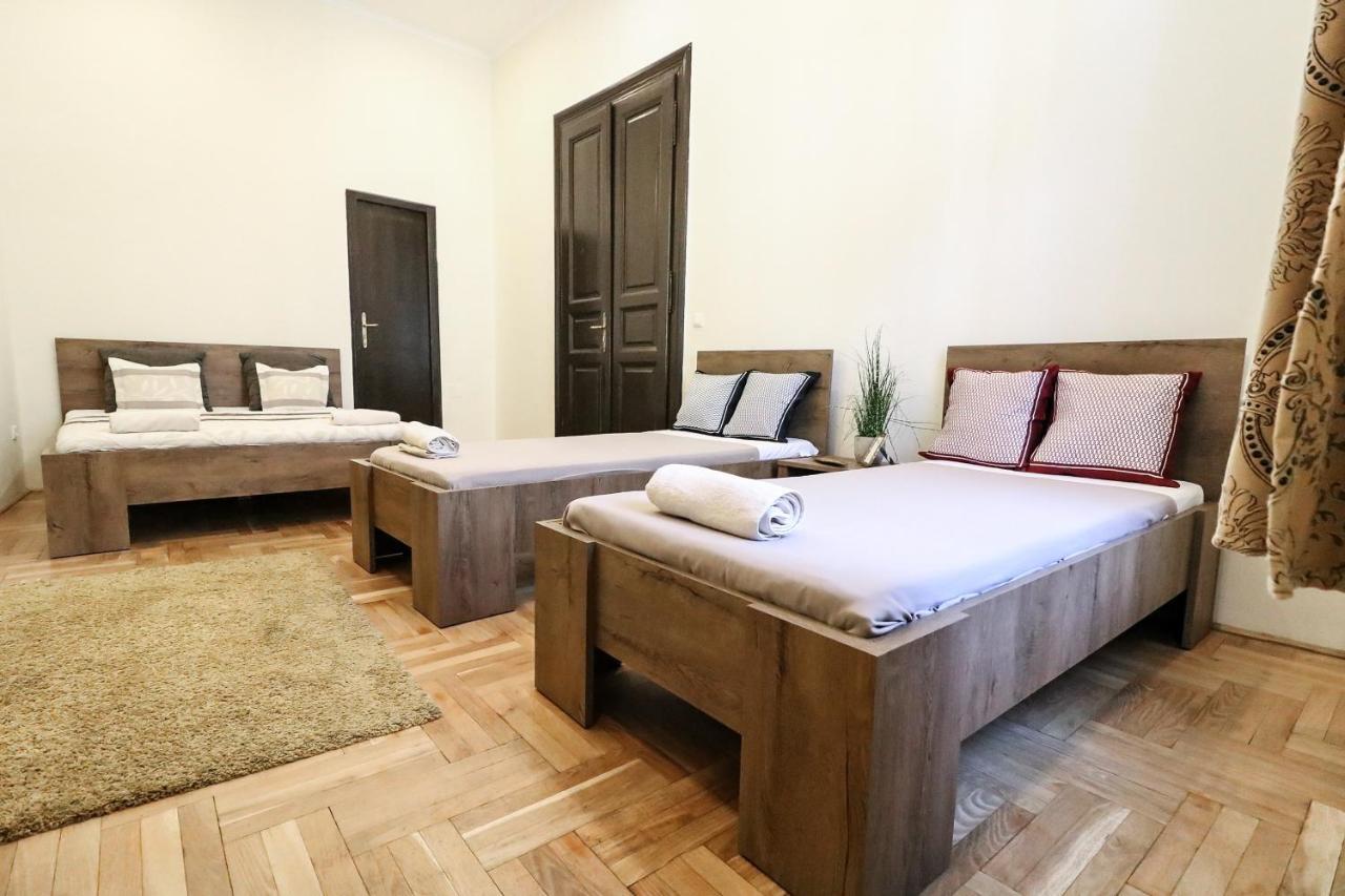 Real Apartments Klauzal Budapest Exterior photo